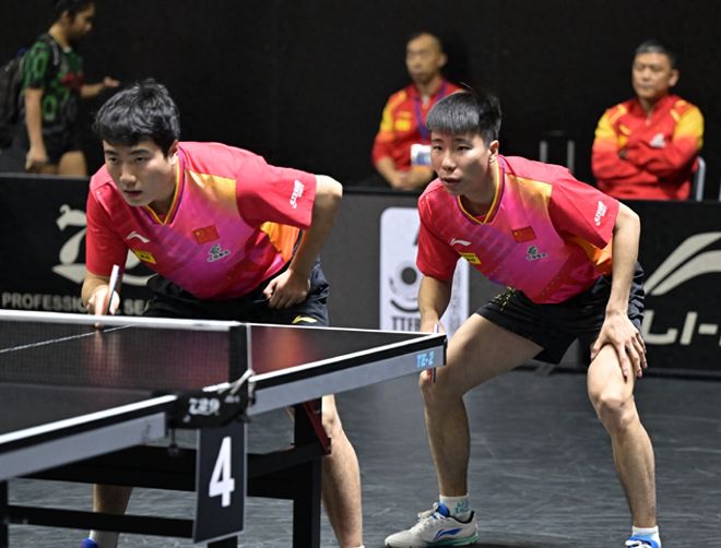 后防守站位 后防守站位