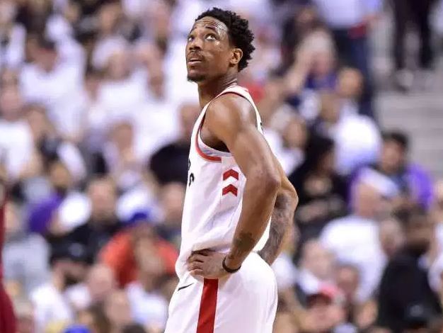 奥萨苏纳vs莱加内斯全场数据：射门数16-10，射正数6-4