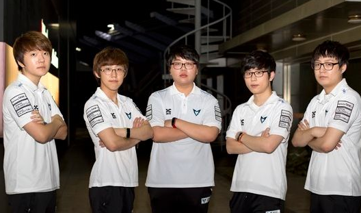 与打野下半 与打野下半